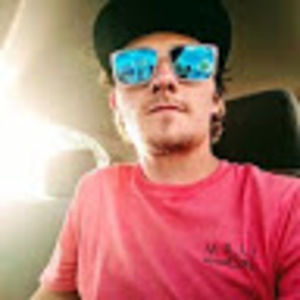 Meet your Posher, Brady